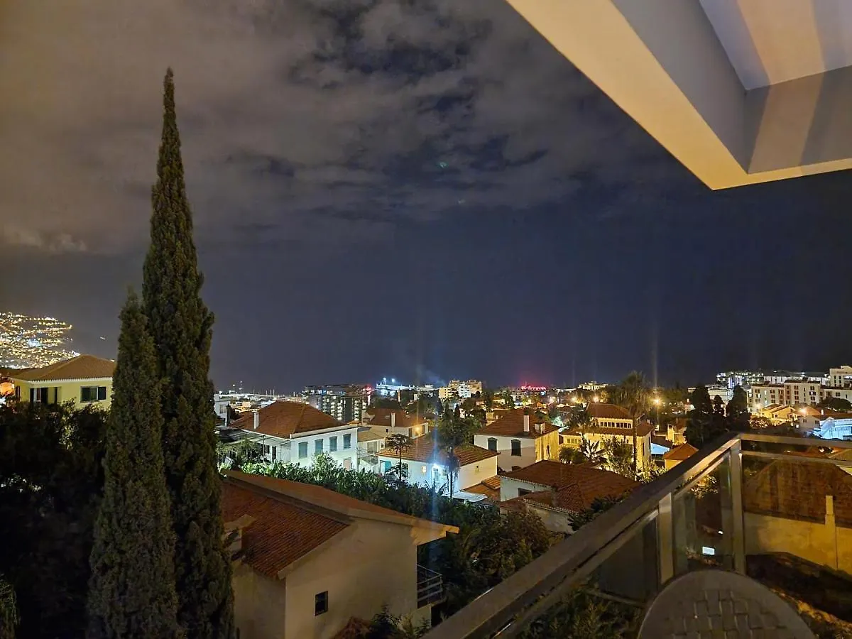 Panoramic Sunrise And Sunset Views, 5 Min From Funchal, Perfect Getaway For Travelers Apartment