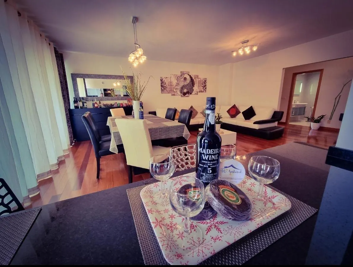 Panoramic Sunrise And Sunset Views, 5 Min From Funchal, Perfect Getaway For Travelers Apartment  Funchal (Madeira)