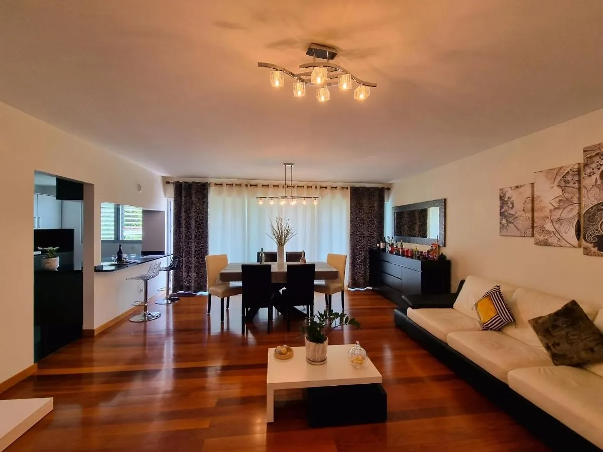 Panoramic Sunrise And Sunset Views, 5 Min From Funchal, Perfect Getaway For Travelers Apartment Portugal
