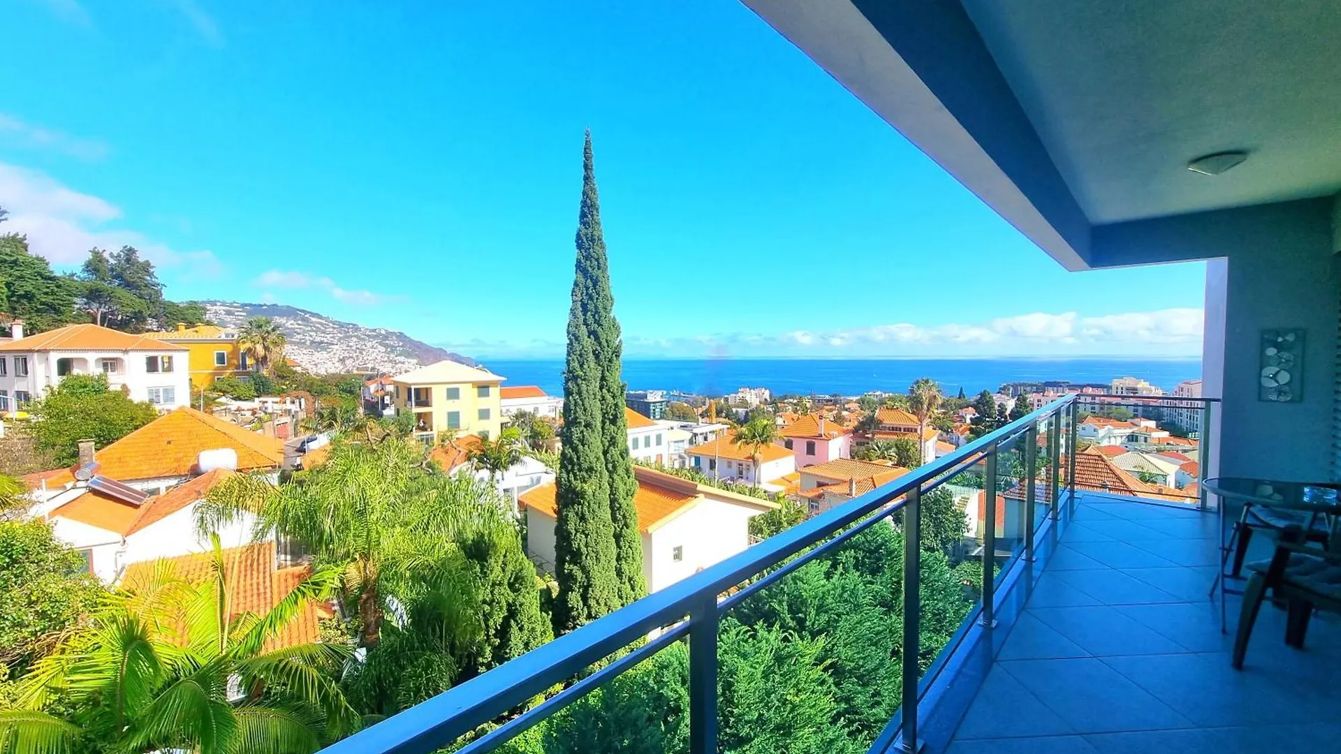 Panoramic Sunrise And Sunset Views, 5 Min From Funchal, Perfect Getaway For Travelers Apartment Portugal