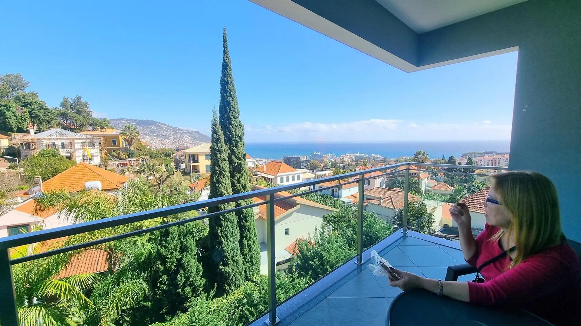 Panoramic Sunrise And Sunset Views, 5 Min From Funchal, Perfect Getaway For Travelers Apartment Funchal (Madeira)