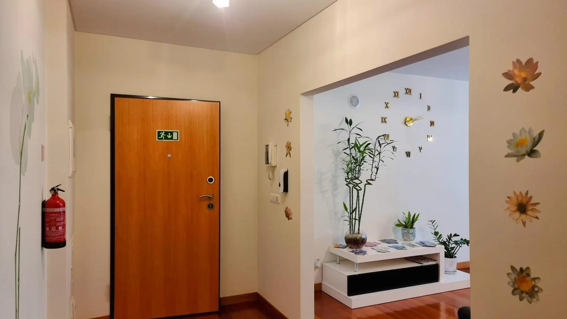 Panoramic Sunrise And Sunset Views, 5 Min From Funchal, Perfect Getaway For Travelers Apartment