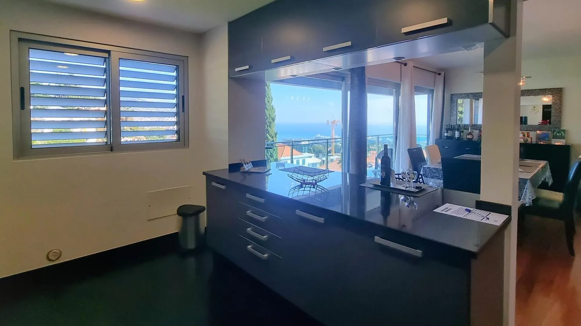 Panoramic Sunrise And Sunset Views, 5 Min From Funchal, Perfect Getaway For Travelers Apartment
