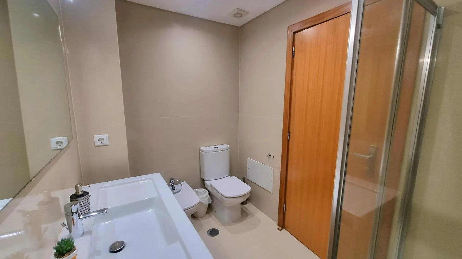 Funchal Summer Stay, Ocean Views, Big Spaces Sea Air البرتغال
